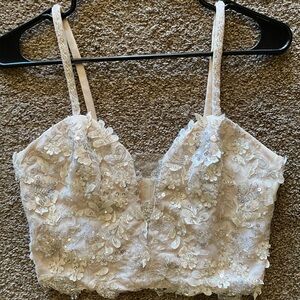David's Bridal Cream Floral Lace Crop Top